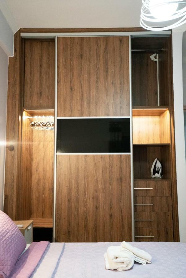Real Central New Flat - 1' To Metro - Direct Acropolis,Pireus - Best Heating And Cooling System Athènes Extérieur photo
